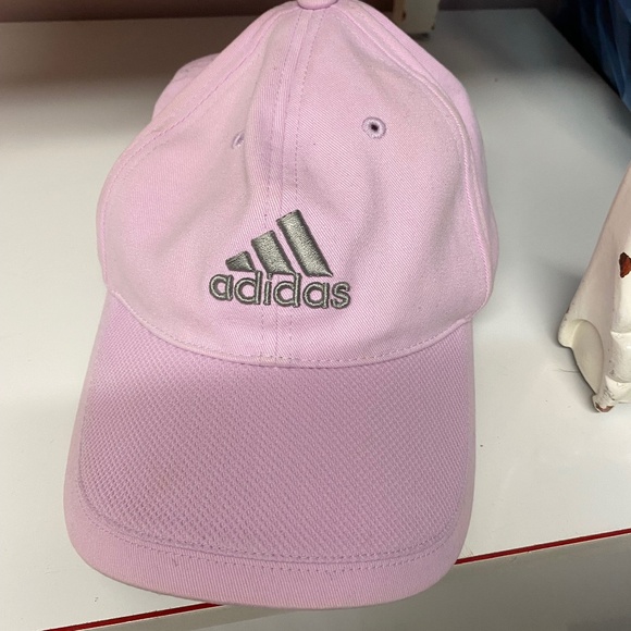 Adidas pink cap - Picture 1 of 2